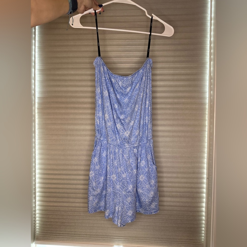 Forever 21 Women’s Strapless Romper with Pockets